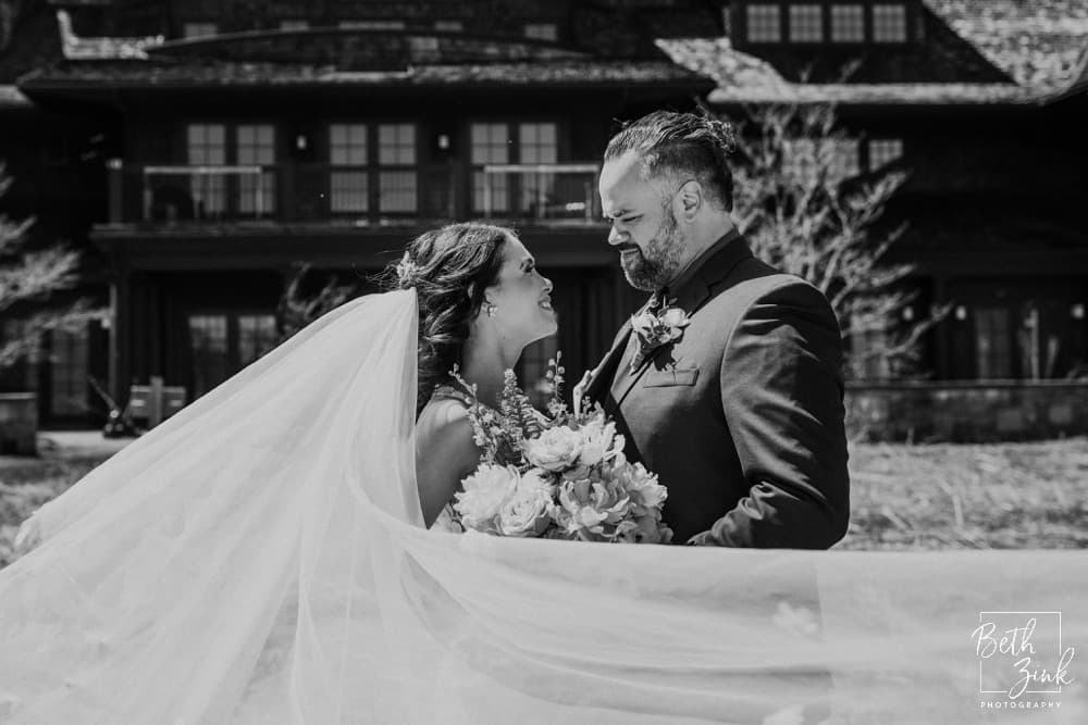 Alana + Oscar's Vintage Styled Shoot at Greenwich Audubon Center — photograph 7 of 23