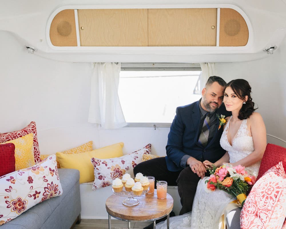 Alana + Oscar's Vintage Styled Shoot at Greenwich Audubon Center — photograph 21 of 23