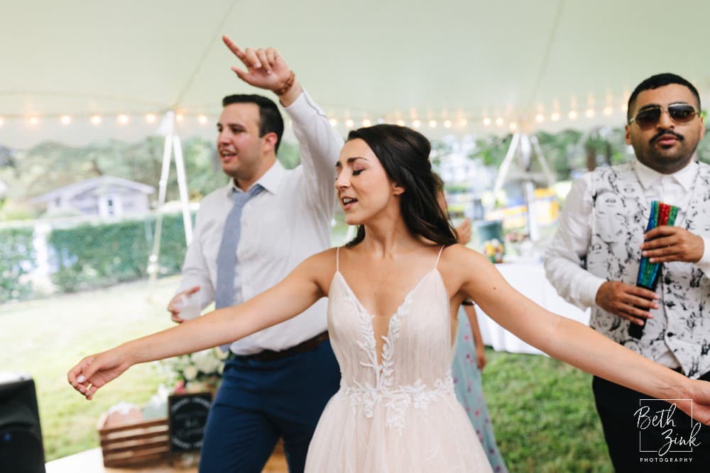Marissa + Matt's Wedding at Planting Fields Arboretum — photograph 66 of 75