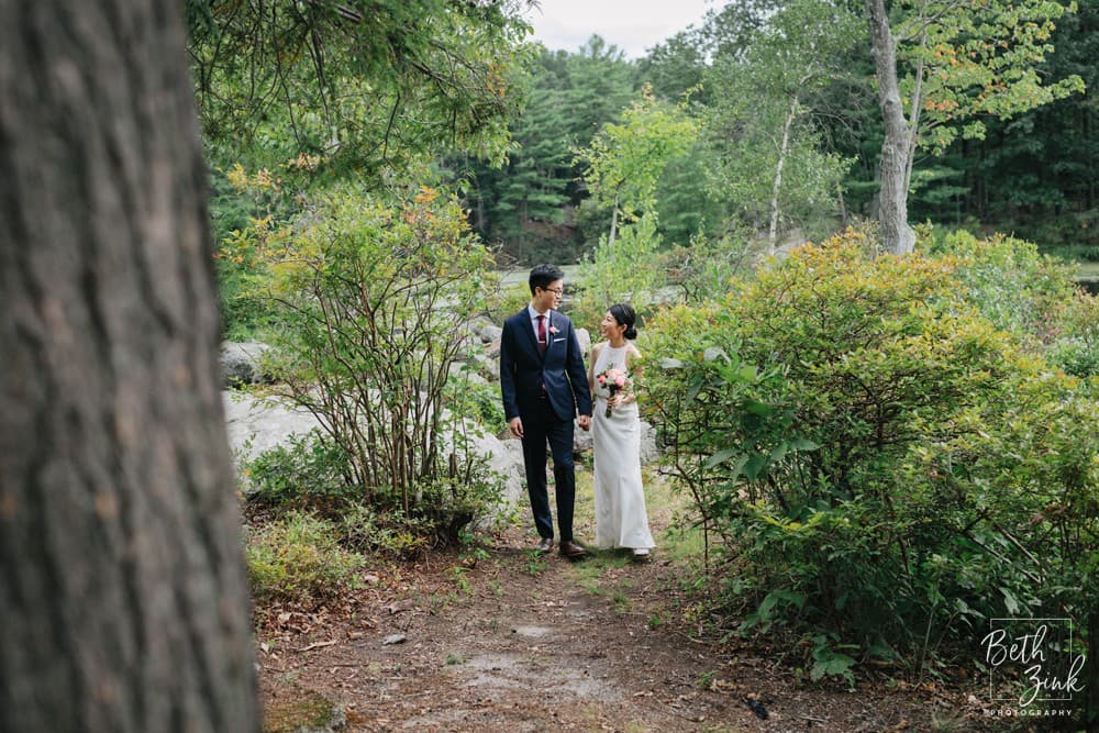 Michelle + Paul's Wedding at Arrow Park Lake And Lodge — photograph 2 of 51