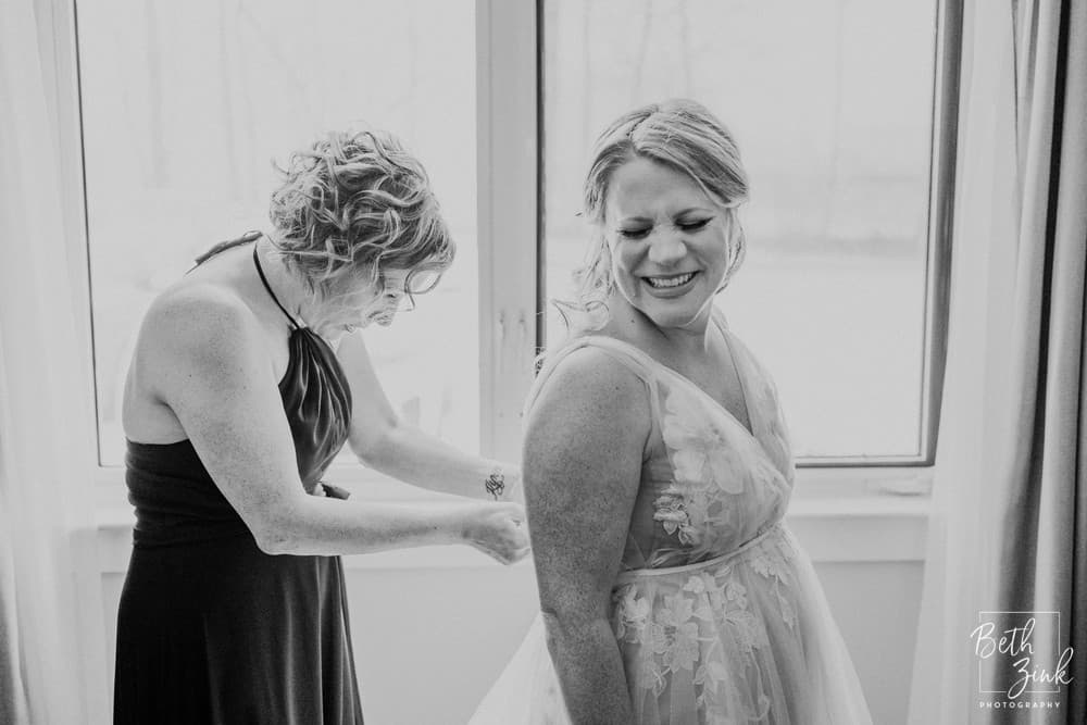 Lisa + Leif's Wedding at Hudson Loft — photograph 9 of 80