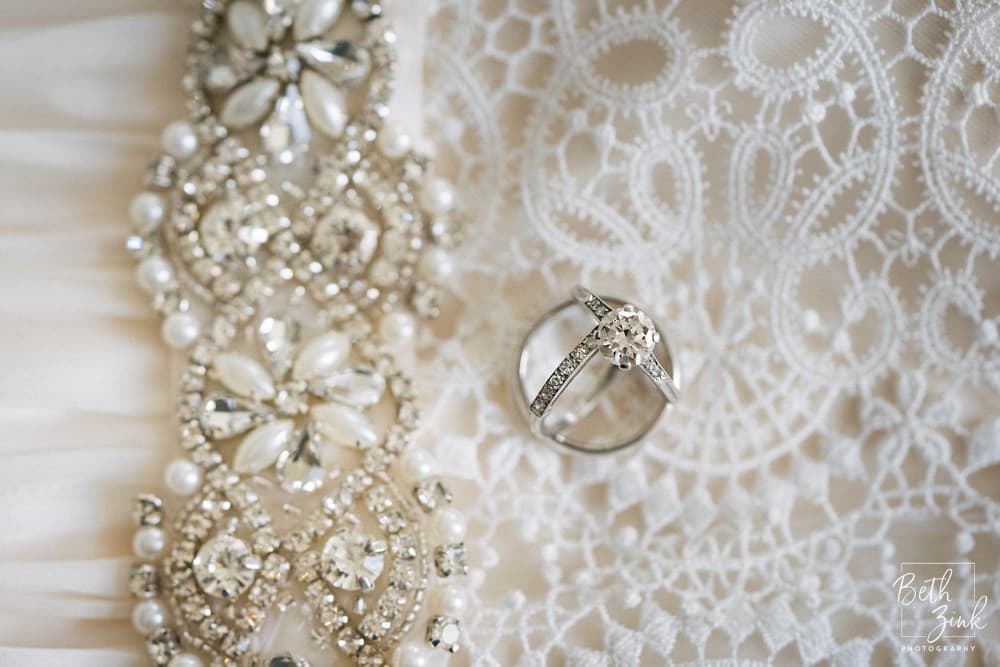 Rebecca + Andrew's Wedding at Lounsbury House — photograph 15 of 64