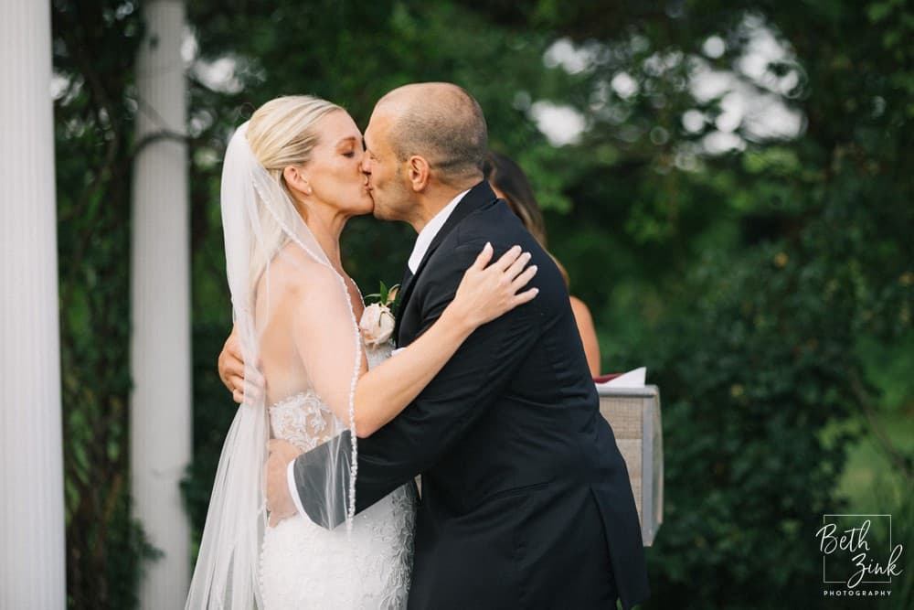 Jennifer + John's Wedding at The Vineyards at Aquebogue — photograph 45 of 100