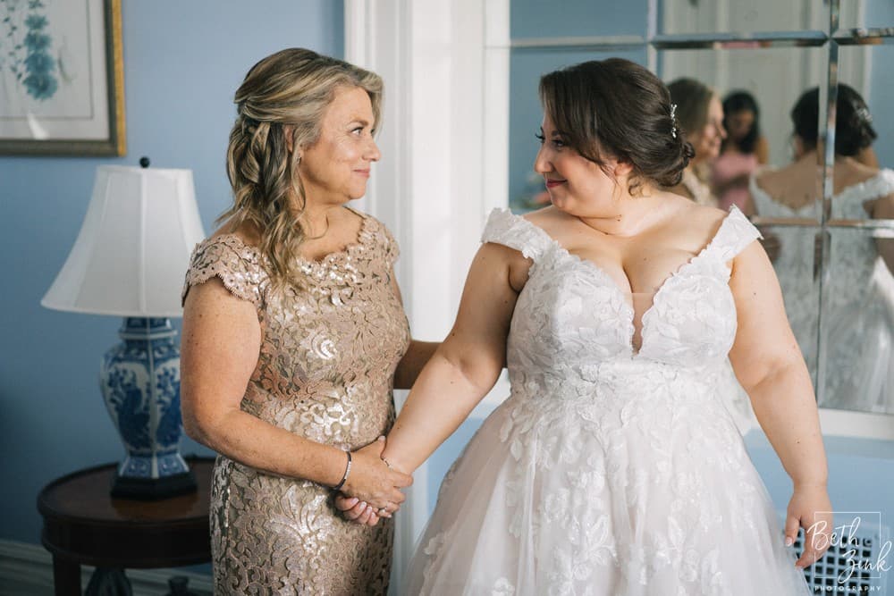 Amie + Kyle's Wedding at Beach Point Club — photograph 16 of 141