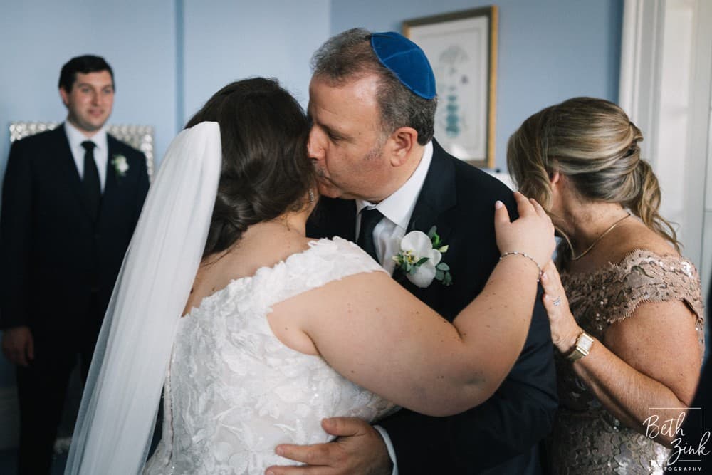 Amie + Kyle's Wedding at Beach Point Club — photograph 42 of 141