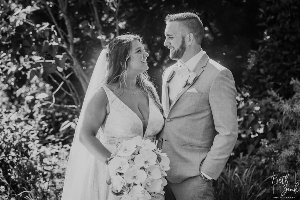 Nikki + Alex's Wedding at Soundview — photograph 22 of 105