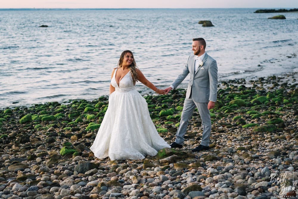 Nikki + Alex's Wedding at Soundview — photograph 57 of 105