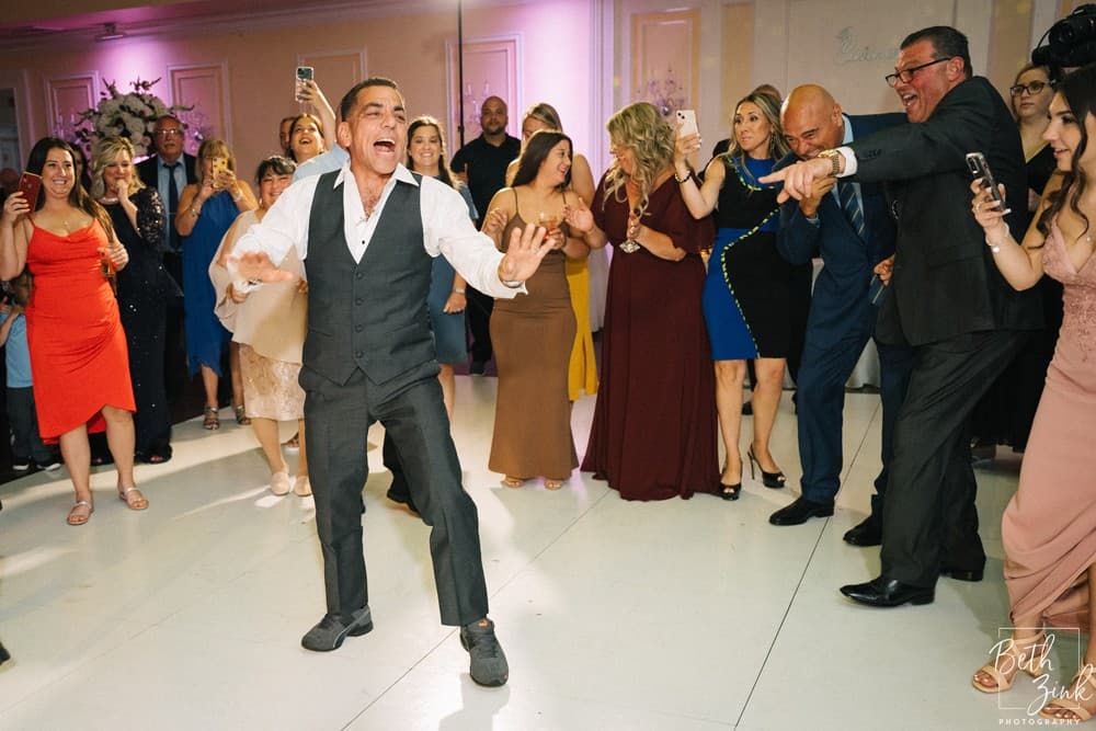 Nikki + Alex's Wedding at Soundview — photograph 85 of 105
