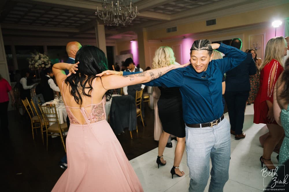 Nikki + Alex's Wedding at Soundview — photograph 99 of 105