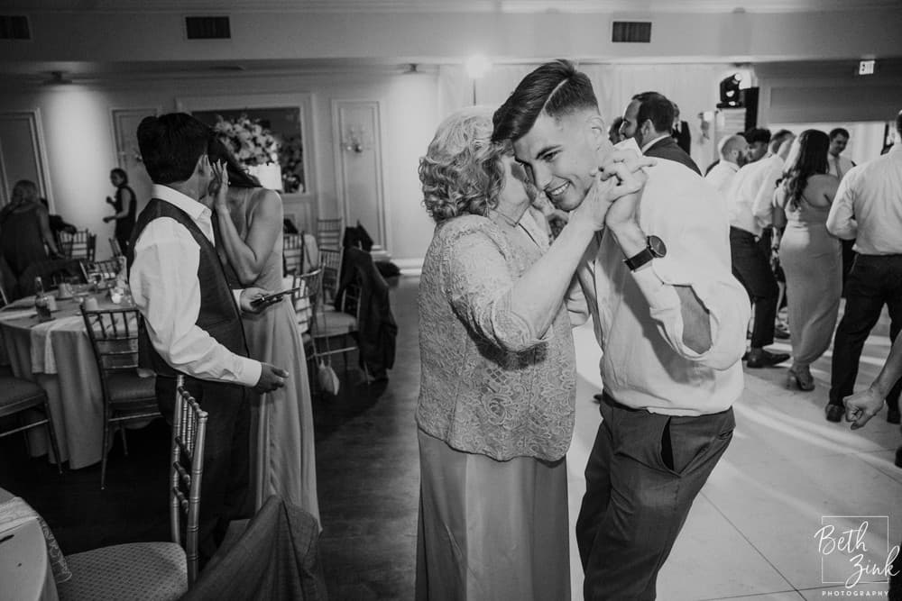 Nikki + Alex's Wedding at Soundview — photograph 100 of 105