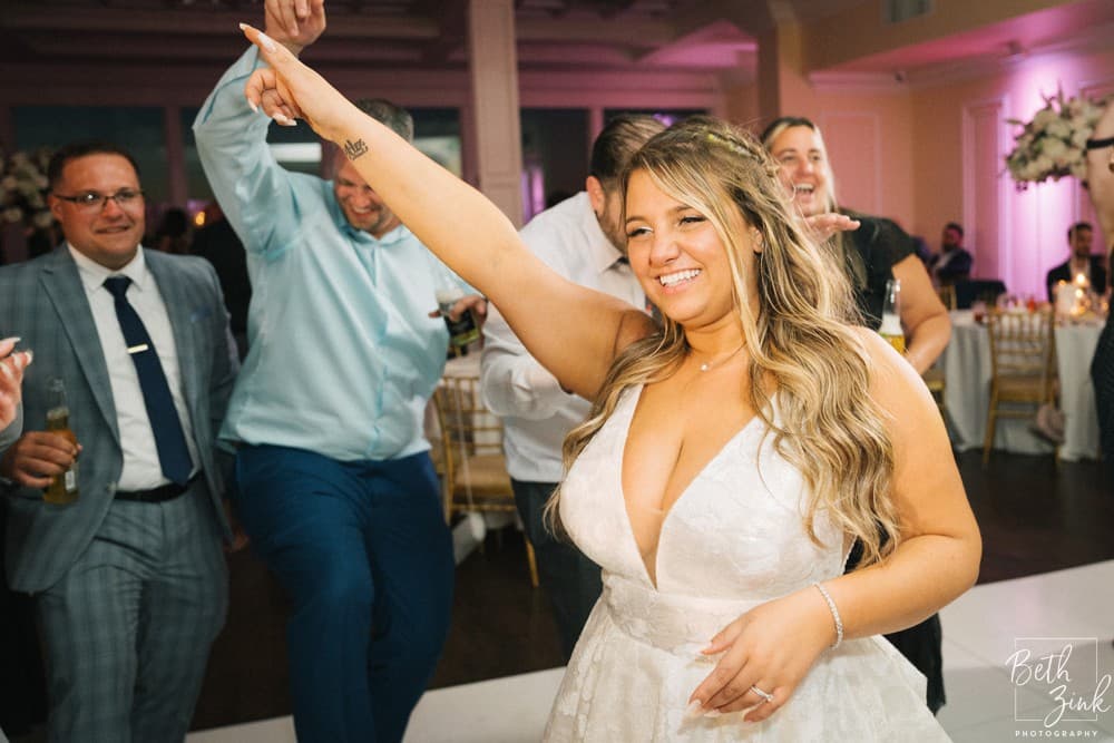 Nikki + Alex's Wedding at Soundview — photograph 105 of 105