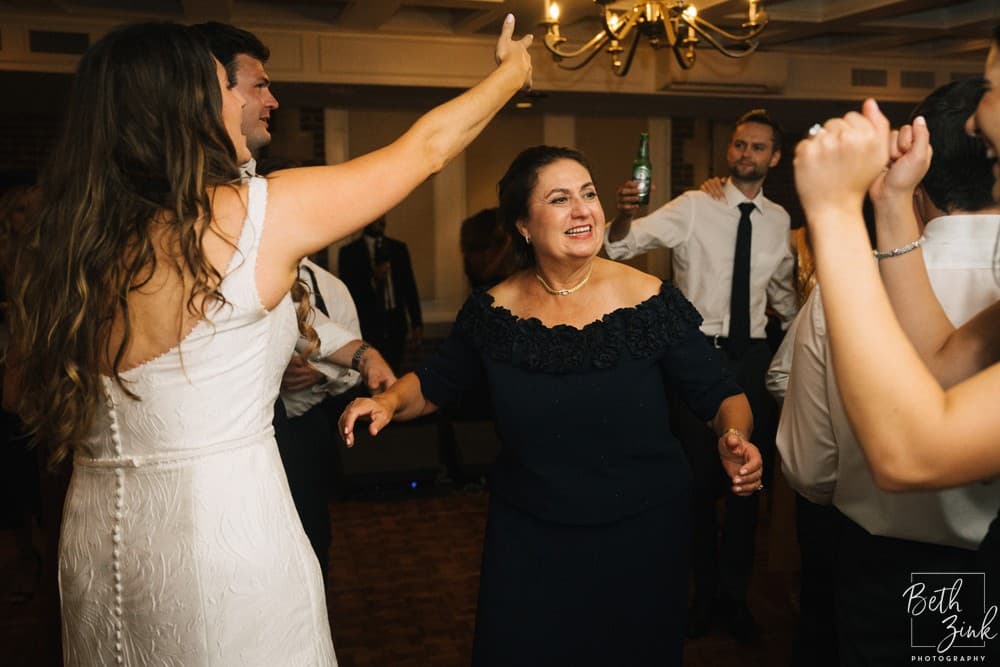 Nicole + Geoff's Wedding at Baltusrol Golf Club — photograph 193 of 205