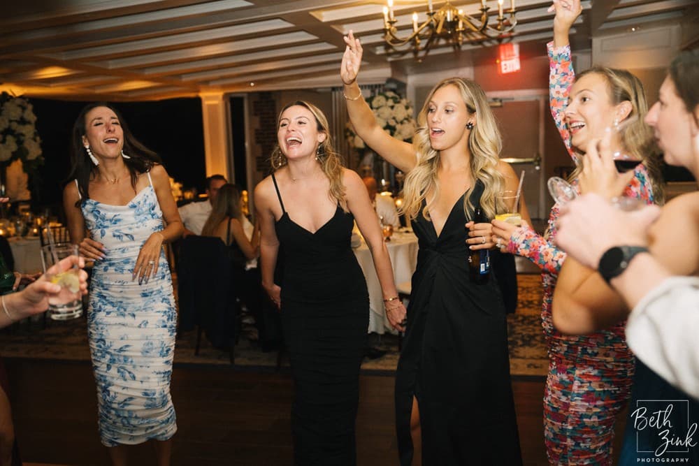 Nicole + Geoff's Wedding at Baltusrol Golf Club — photograph 155 of 205