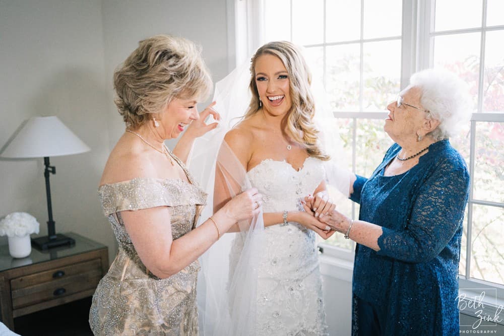 Ana + Joe's Wedding at Woodloch Pines Resort — photograph 15 of 160