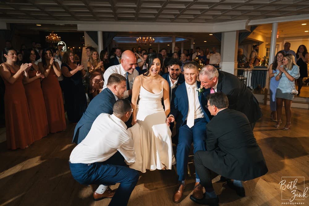 Samantha + Bryan's Wedding at Sea Cliff Manor — photograph 126 of 161