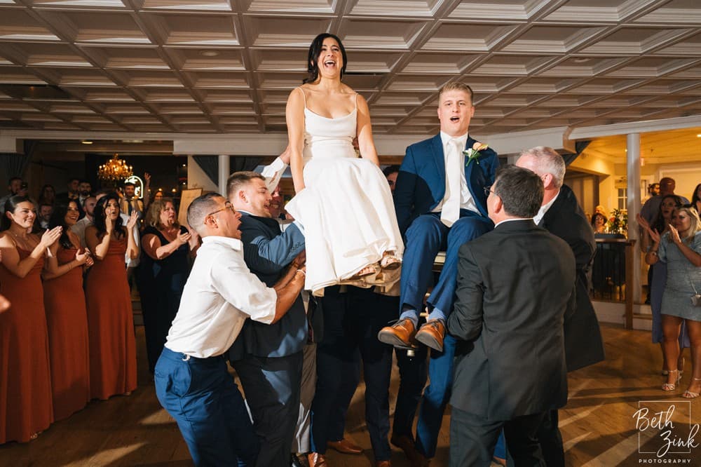Samantha + Bryan's Wedding at Sea Cliff Manor — photograph 127 of 161