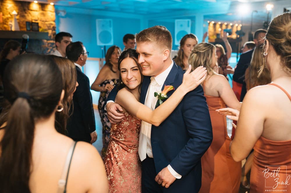Samantha + Bryan's Wedding at Sea Cliff Manor — photograph 133 of 161