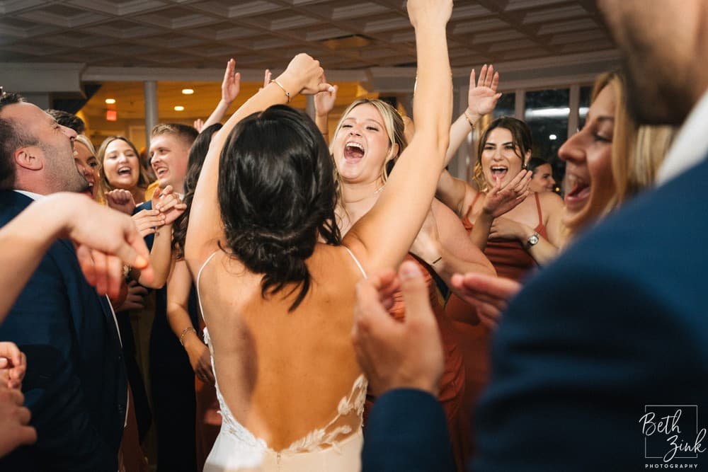 Samantha + Bryan's Wedding at Sea Cliff Manor — photograph 136 of 161