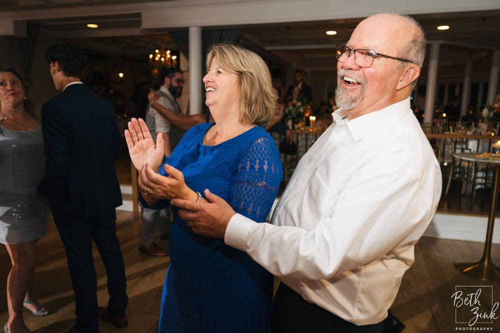 Samantha + Bryan's Wedding at Sea Cliff Manor — photograph 138 of 161