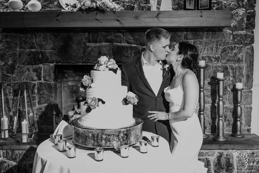 Samantha + Bryan's Wedding at Sea Cliff Manor — photograph 161 of 161