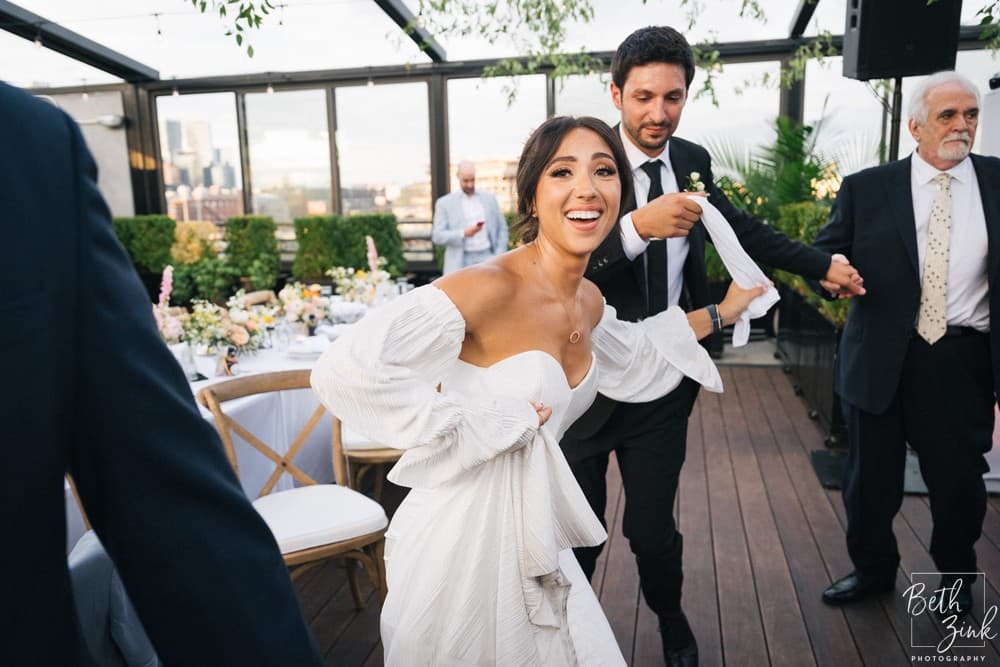 Eva + Niko's Wedding at Box House Hotel — photograph 104 of 159