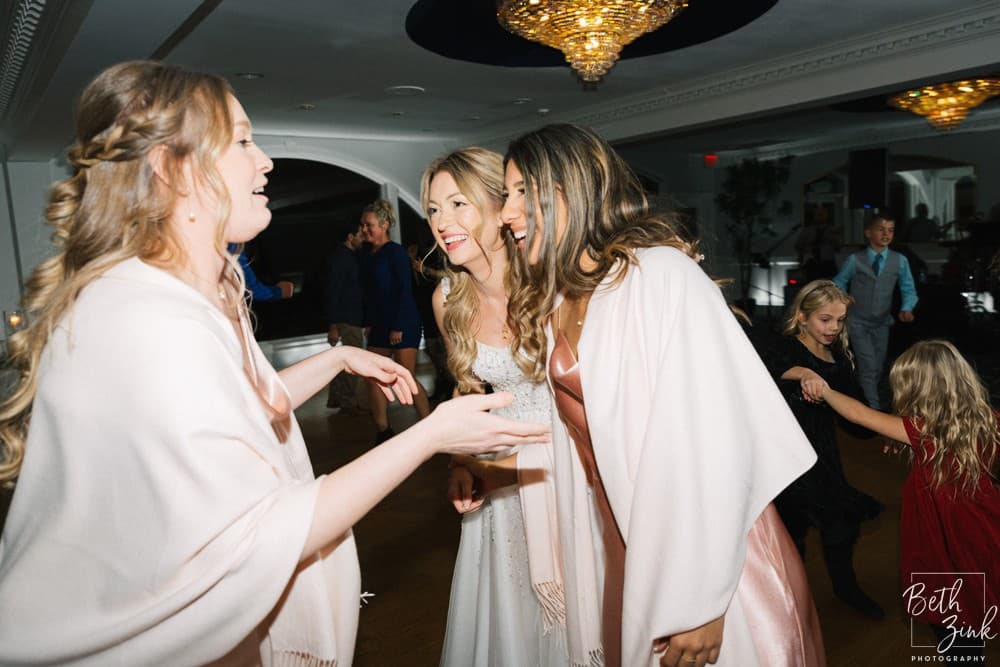 Donna + Daniel's Wedding at Candlewood Inn — photograph 75 of 93