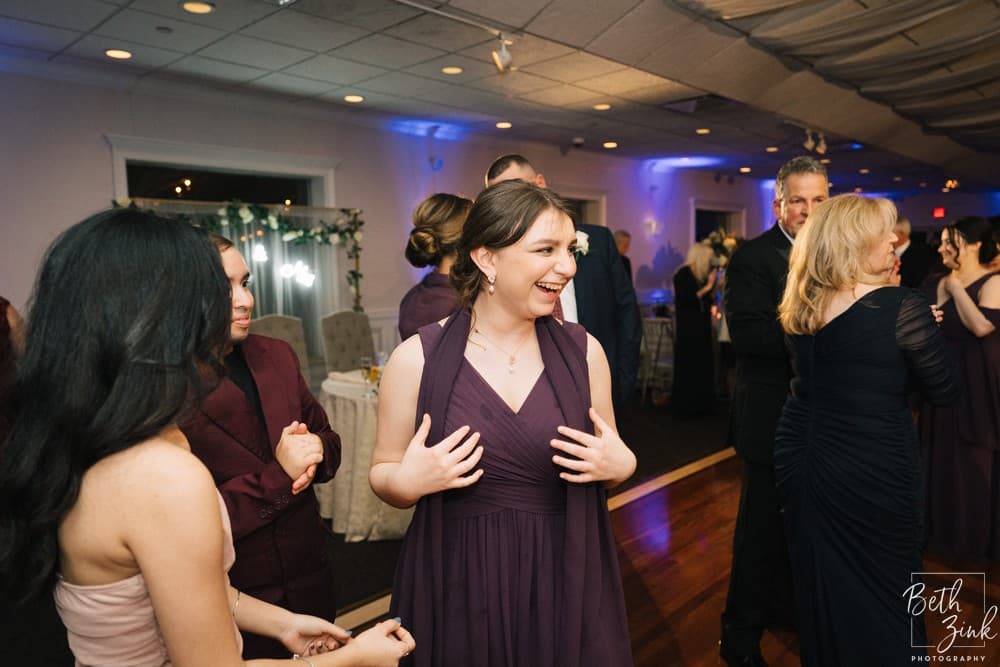 Nicole + Ed's Wedding at Flowerfield Celebrations — photograph 74 of 126