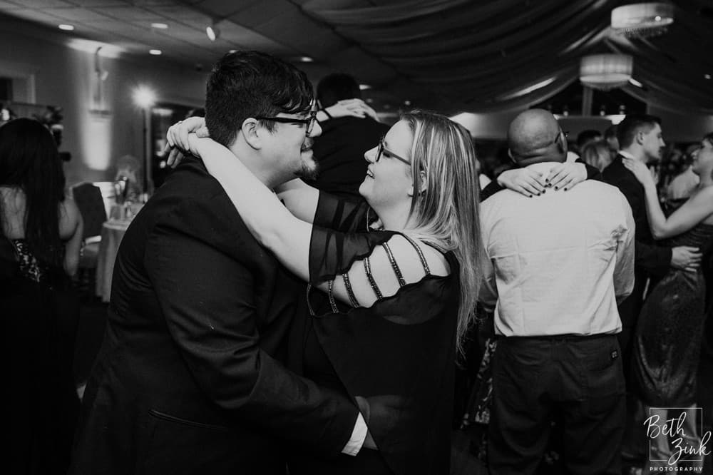 Nicole + Ed's Wedding at Flowerfield Celebrations — photograph 81 of 126