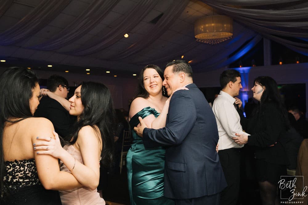 Nicole + Ed's Wedding at Flowerfield Celebrations — photograph 83 of 126