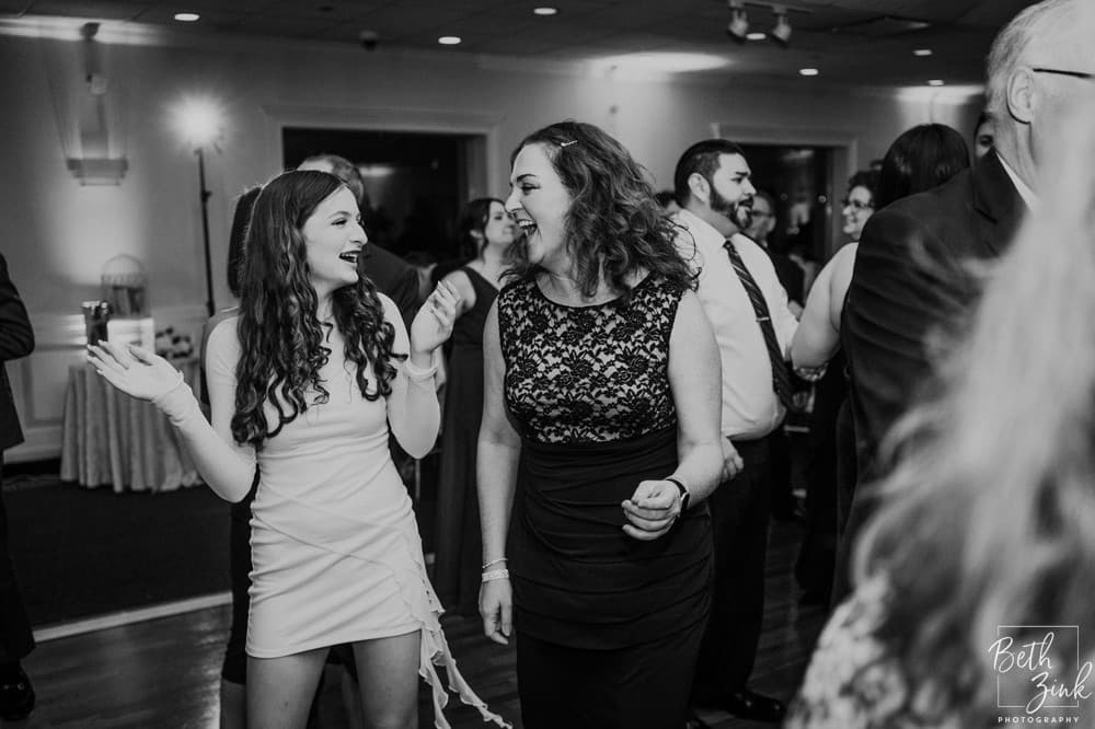 Nicole + Ed's Wedding at Flowerfield Celebrations — photograph 89 of 126