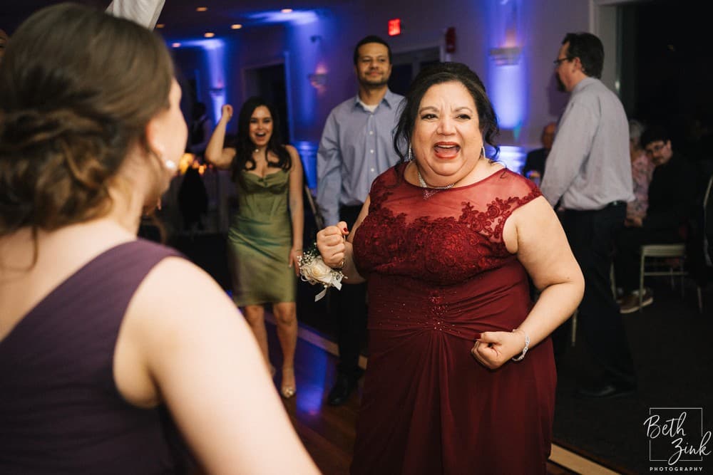 Nicole + Ed's Wedding at Flowerfield Celebrations — photograph 96 of 126