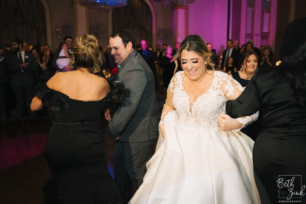 Amanda + Brian's Wedding at The Grove — photograph 71 of 139