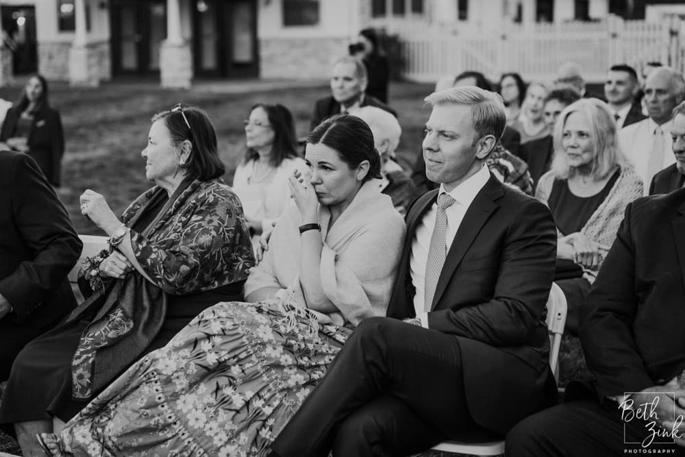 Jennifer + Evan's Wedding at Duck Walk Vineyards — photograph 55 of 187