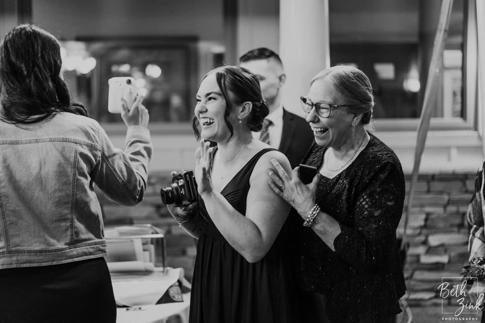Jennifer + Evan's Wedding at Duck Walk Vineyards — photograph 90 of 187