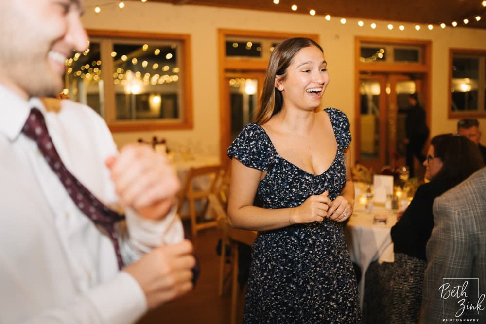 Jennifer + Evan's Wedding at Duck Walk Vineyards — photograph 128 of 187