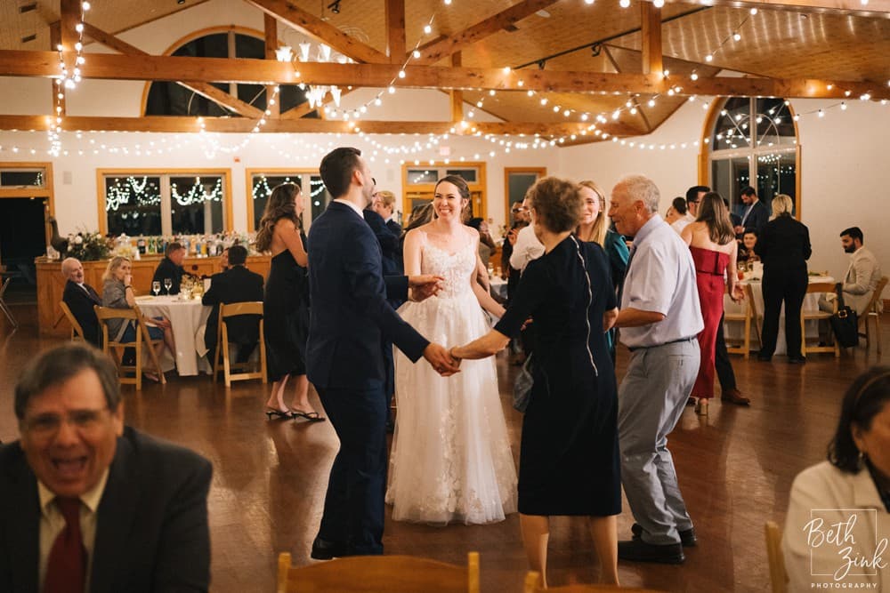 Jennifer + Evan's Wedding at Duck Walk Vineyards — photograph 136 of 187