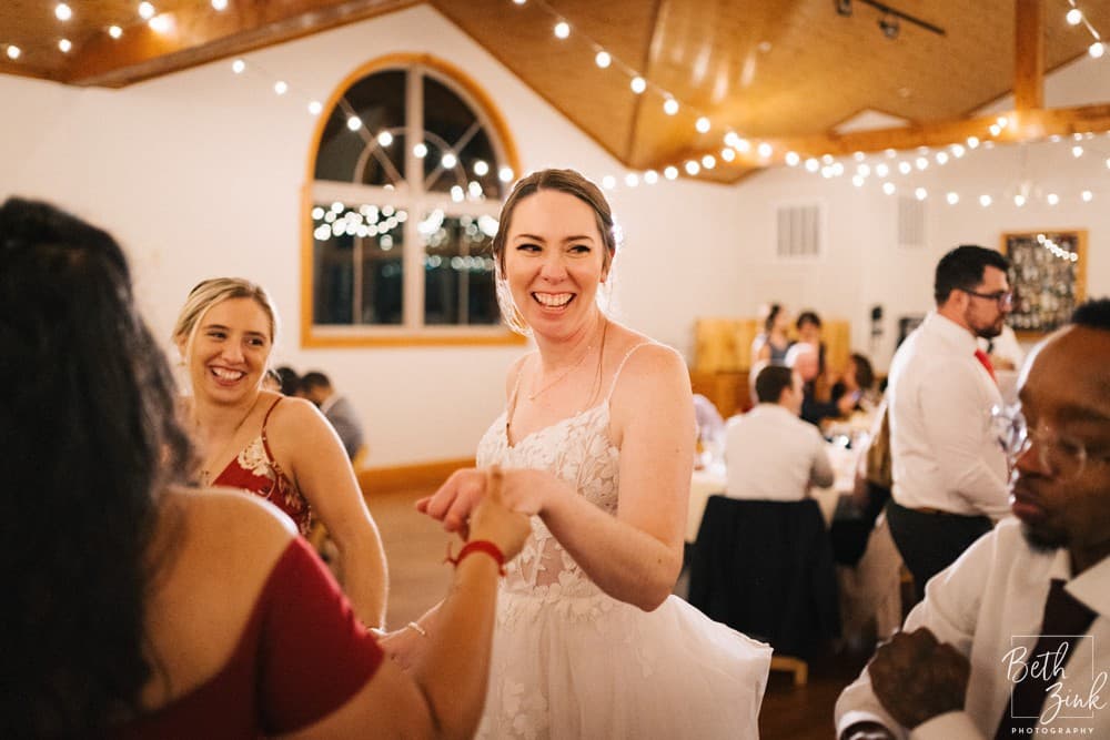 Jennifer + Evan's Wedding at Duck Walk Vineyards — photograph 142 of 187