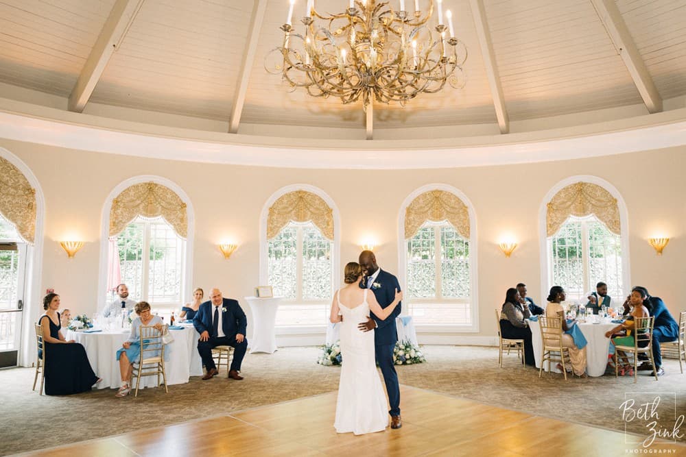 Alanna + Wes' Wedding at Great River Golf Club — photograph 70 of 120